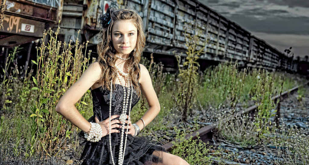 Caitlyn Shadbolt’s debut solo EP, Into the Big World is on the shelves at Gympie Musicland and Simo’s Music. Caitlyn Shadbolt’s debut solo EP, Into the Big World is on the shelves at Gympie Musicland and Simo’s Music.